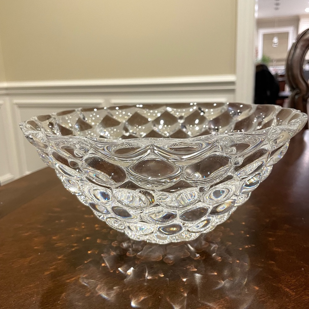 New Orrefors Raspberry Bowl - Picture 3 of 6